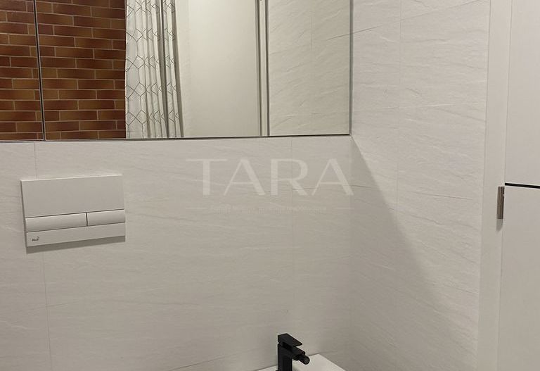 Apartament modern cu 3 camere, terasă de 15 mp, Borhanci. - Poză 16