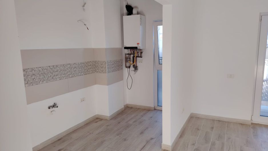 Sud Plaza | 1 Cameră | Bloc Nou | Etaj 2 | Balcon | 41,8 mp - Poză 1