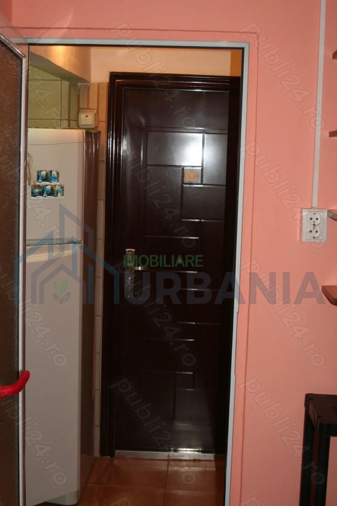 Inchiriez garsoniera in zona Kaufland Nicolina blocul INITA - Poză 1