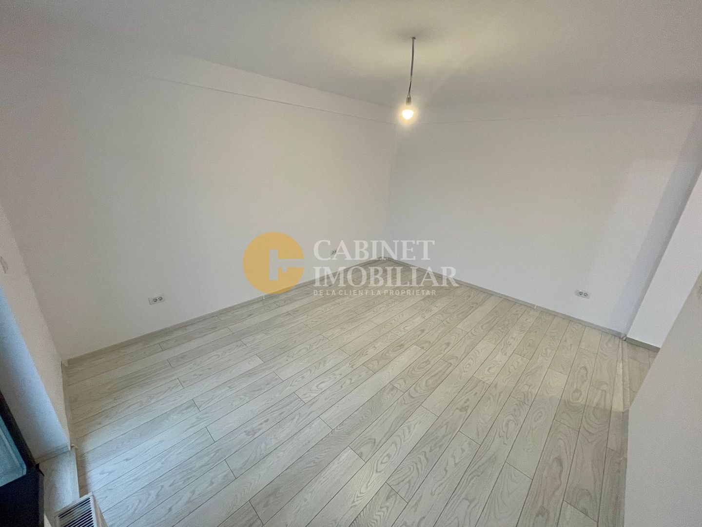 2 Camere Decomandat - Etaj Intermediar - Bloc Nou - Bucium - Poză 2