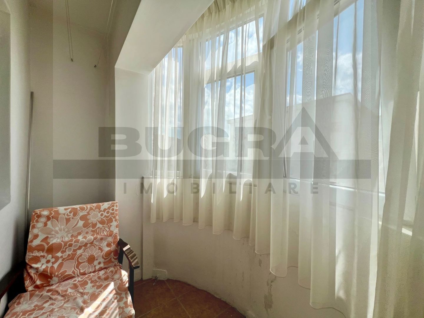 Garsoniera decomandata, 28mp, etaj intermediar, zona Piata Zorilor - Poză 7