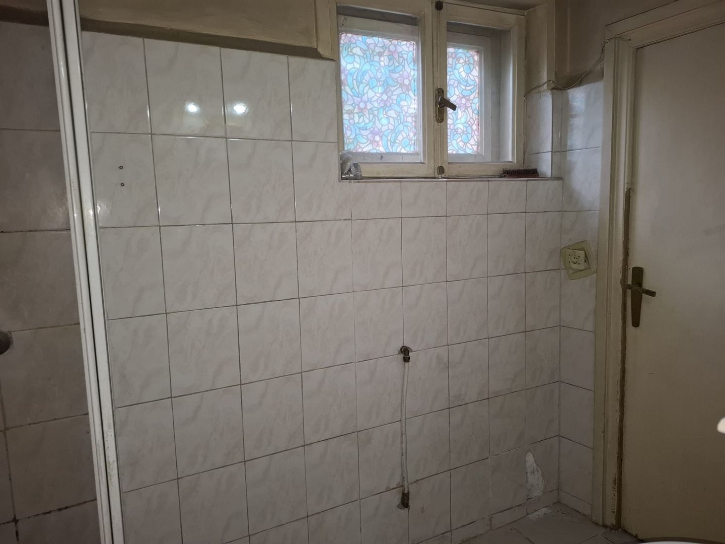 URGENT!, TEREN IN PROPRIETAE, RENOVATA IN 1996, NEGOCIABIL - Poză 13