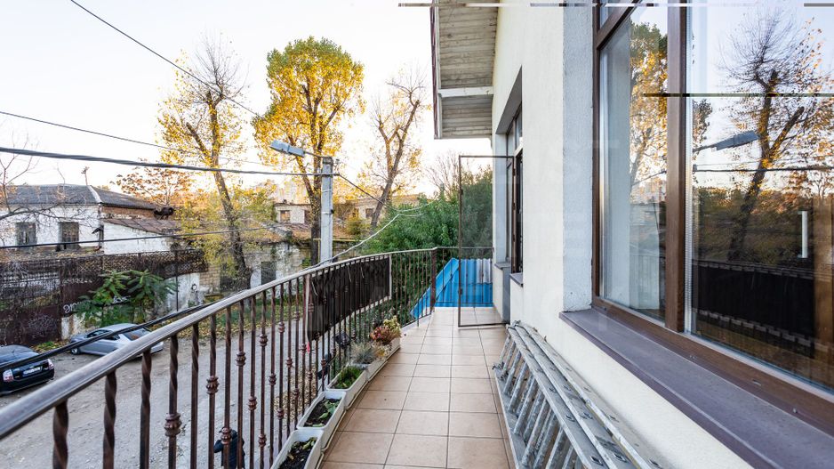 Vanzare spatiu comercial de 256 m2 în centrul capitalei - Poză 5