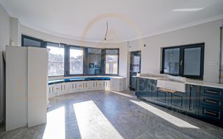 Năvodari - Casă exclusivistă cu ponton privat – Primul rând la lac - Poză 10