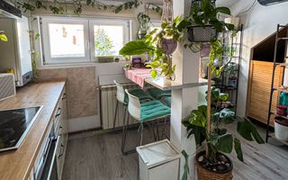 Apartament 2 camere - Domenii, etaj 2/2, centrala noua, curte, boxă, pod. - Poză 9