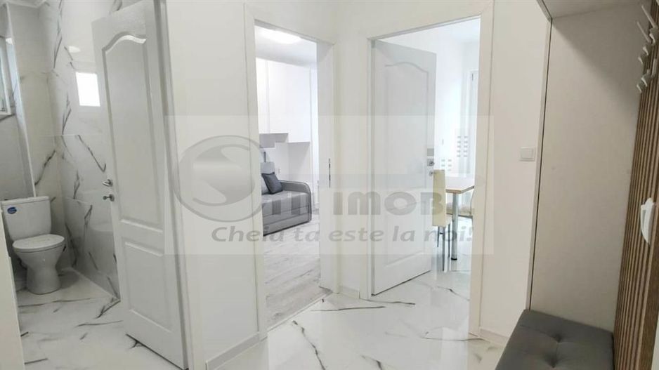 1 CAMERA CETATUII DECOMANDAT - Poză 6