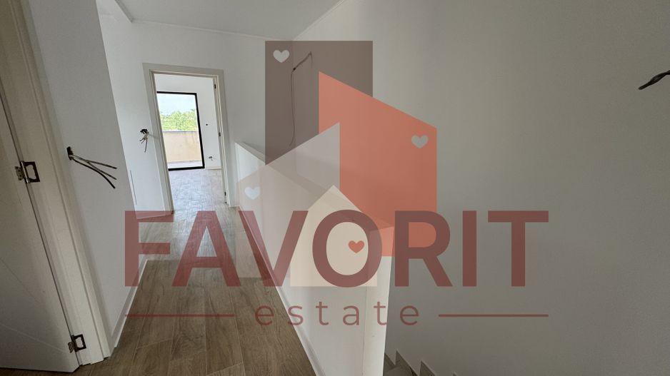 Casa finisata la cheie langa padure in Dumbravita - Poză 10