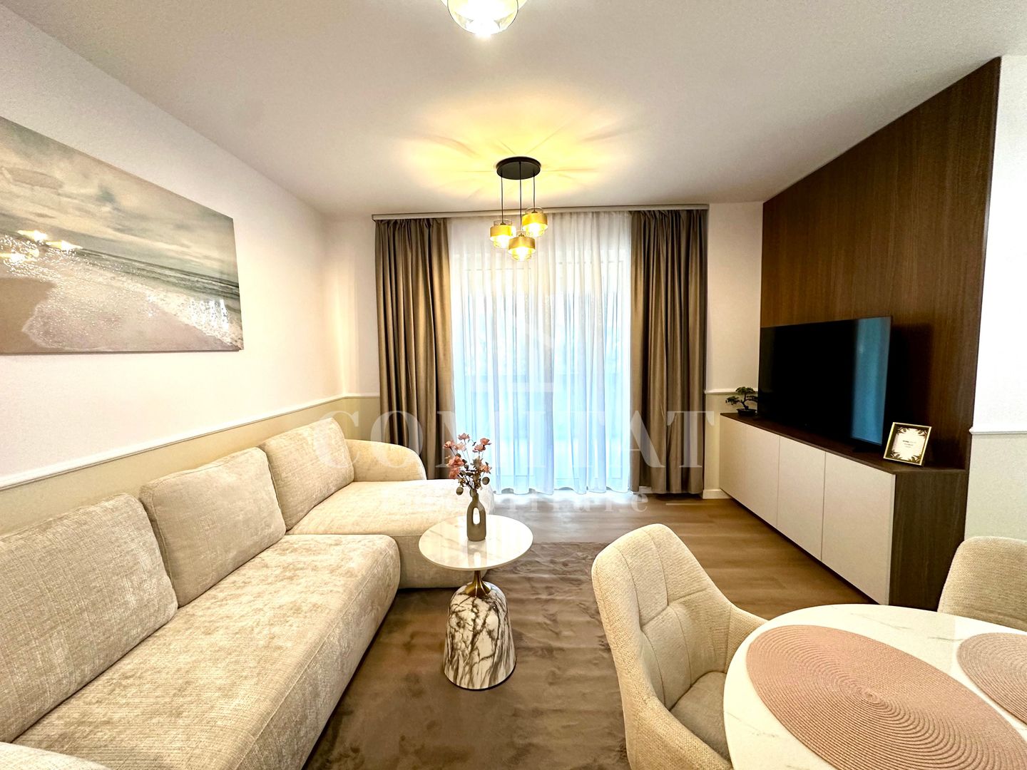 Apartament ultrafinisat | Etaj intermediar | Zona Str Tineretului - Poză 3