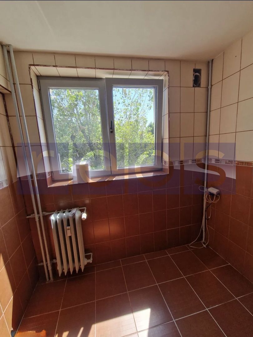 VÂNZARE 3 CAMERE | ZONA TITAN | BLOC REABILITAT - Poză 6