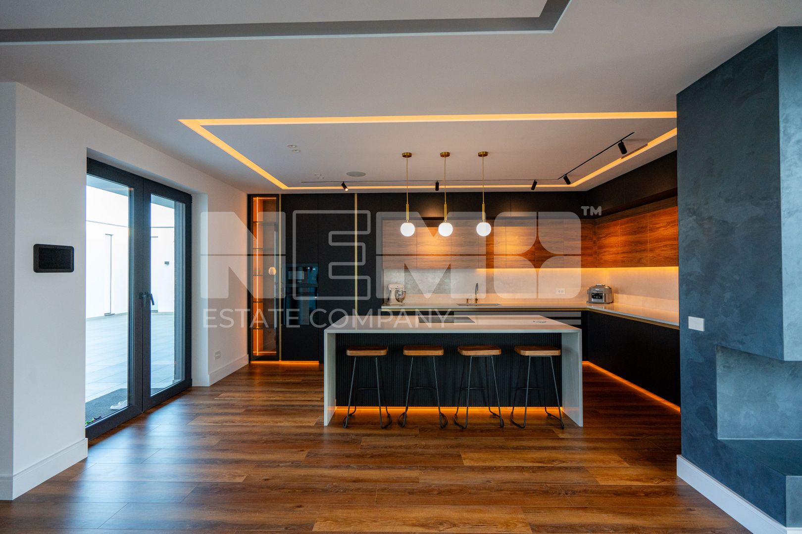 Vilă de lux inteligentă | 4 dormitoare |3 băi|1080 mp teren| Rădăuți - Poză 5