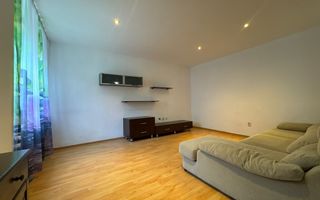 Apartment cu 3 camere cu scara interioara si garaj, Tolstoi - Poză 1