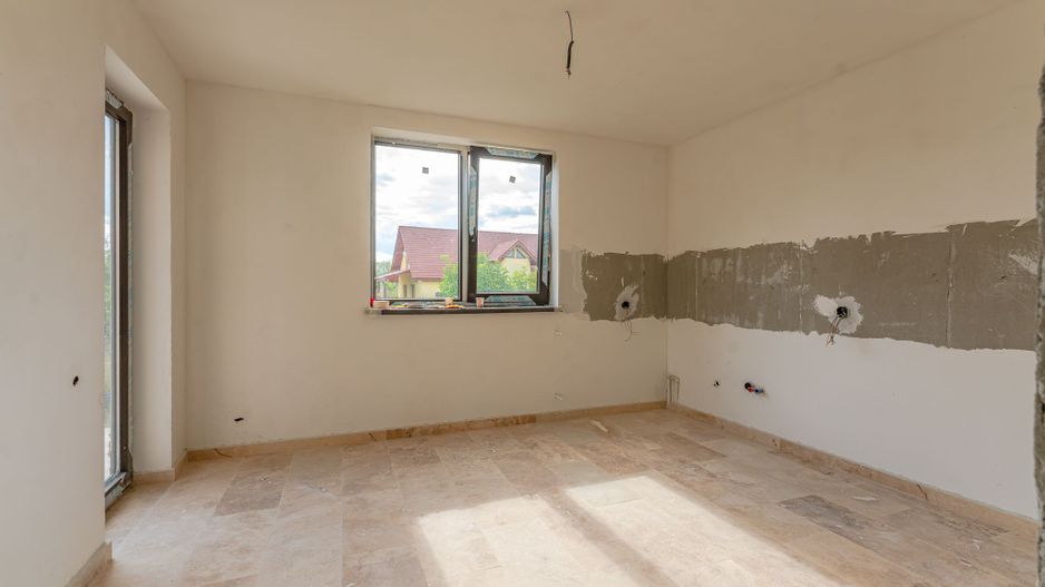 Casa individuala cu predare ''la cheie'' in Sanpetru - Poză 3