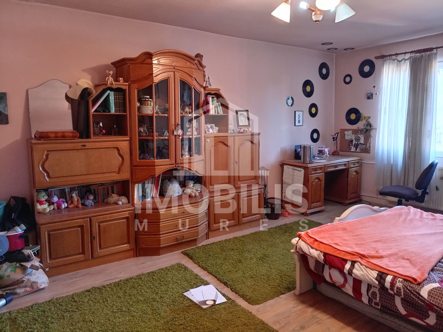 Casa cu 2 corpuri de cladire | zona 7 Noiembrie - Poză 3