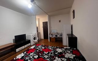 Garsoniera UMT De Vânzare - Poză 2