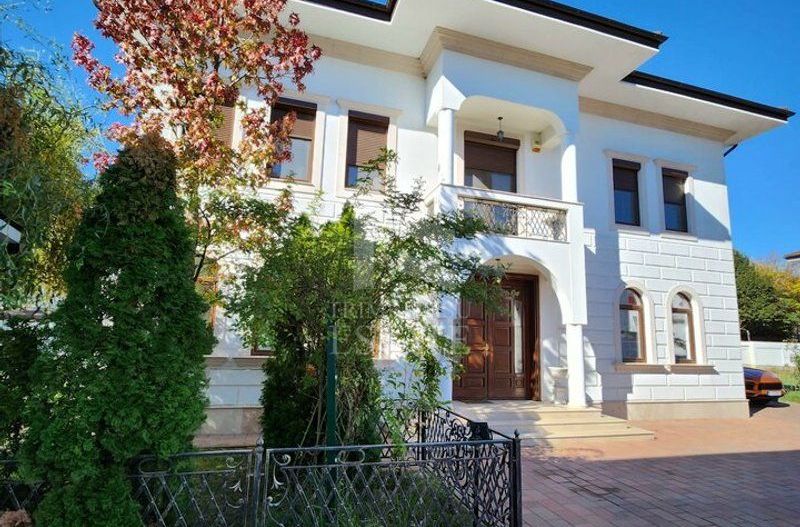 Vila individuala Iancu Nicolae Pipera teren 1000 mp - Poză 2