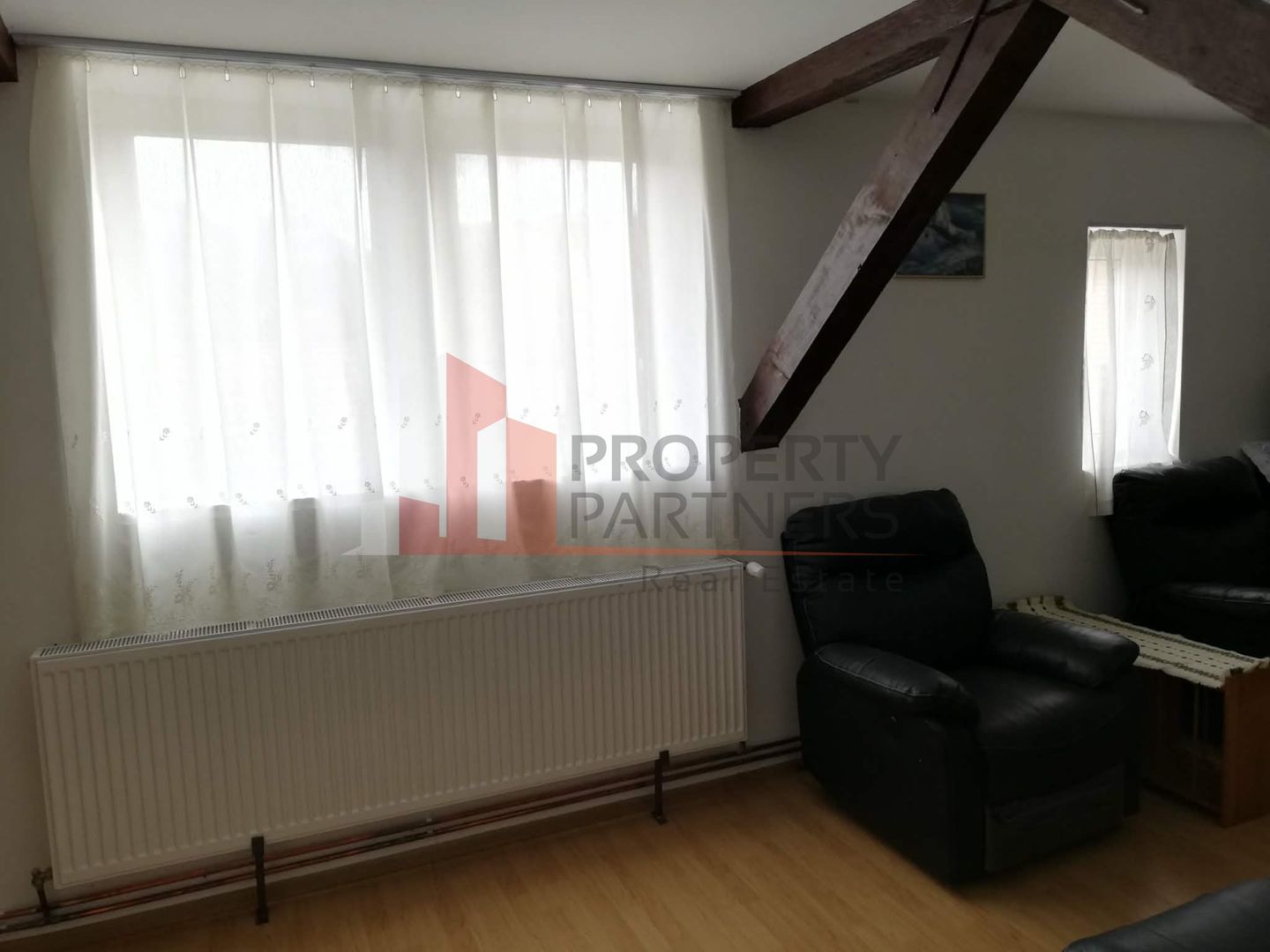 Pensiune lângă Castelul Bran | 9 camere | Pregătită pentru activitate - Poză 11