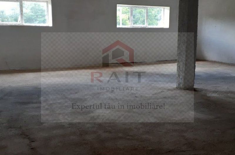 Hala de Inchiriat Godeni Arges - Poză 12