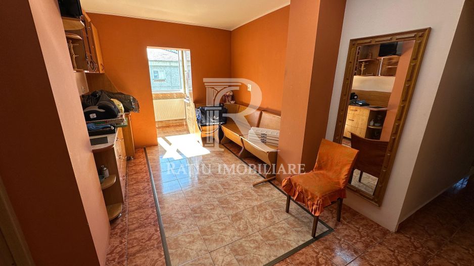 Apartament cu 3 camere tip PB | Calea Aradului | Oradea - Poză 1