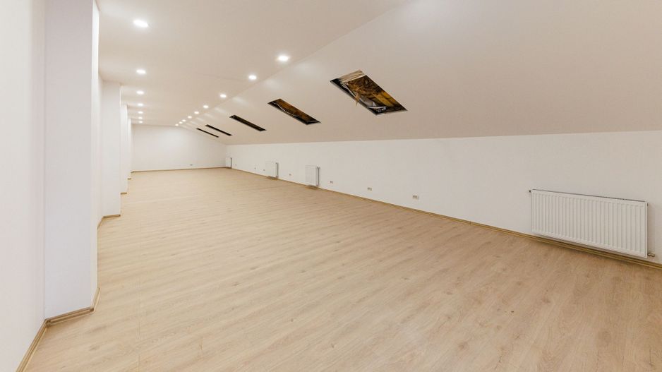 Prima inchiriere - Spatiu birouri 100 mp | Grup sanitar&Zona Chicineta - Poză 8