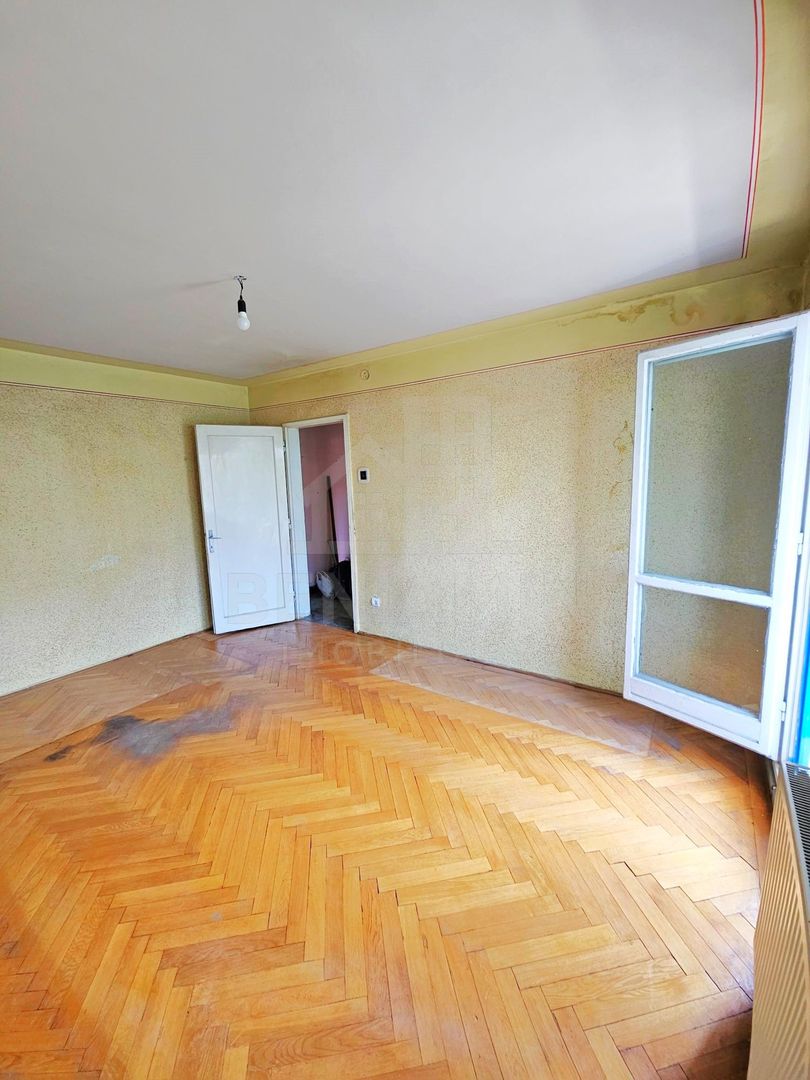 2 Decomandate-43mp-Etajul 3-Centrala termica-Cartier Astra-Brasov - Poză 4