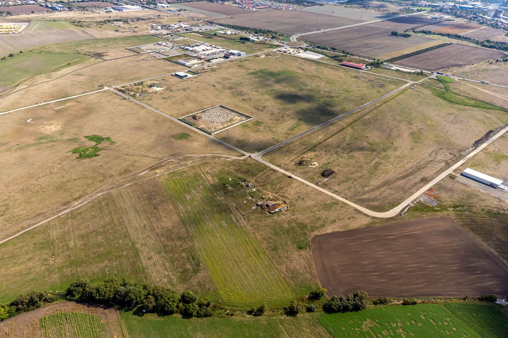 Oportunitate – Teren industrial 1.926 mp lângă Centura Vest Arad - Poză 3