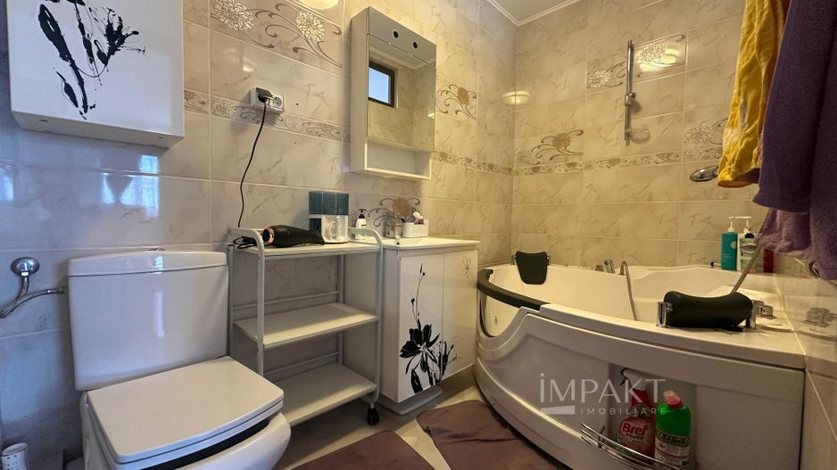 Apartament 3 camere complet utilat, cu jacuzzi si parcare - Eroilor! - Poză 11