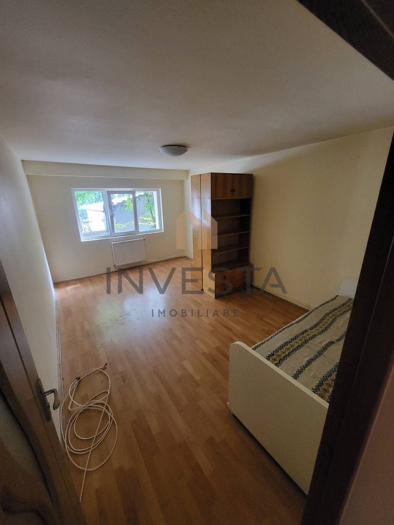 Apartament 2 camere, etaj intermediar, Plopilor– locatie excelenta - Poză 2