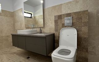 Casa finalizata racordata la utilitati - Poză 5