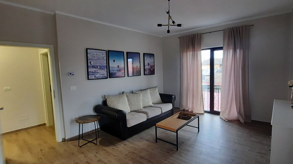Apartament cu 2 camere - Dumbravita - Poză 11