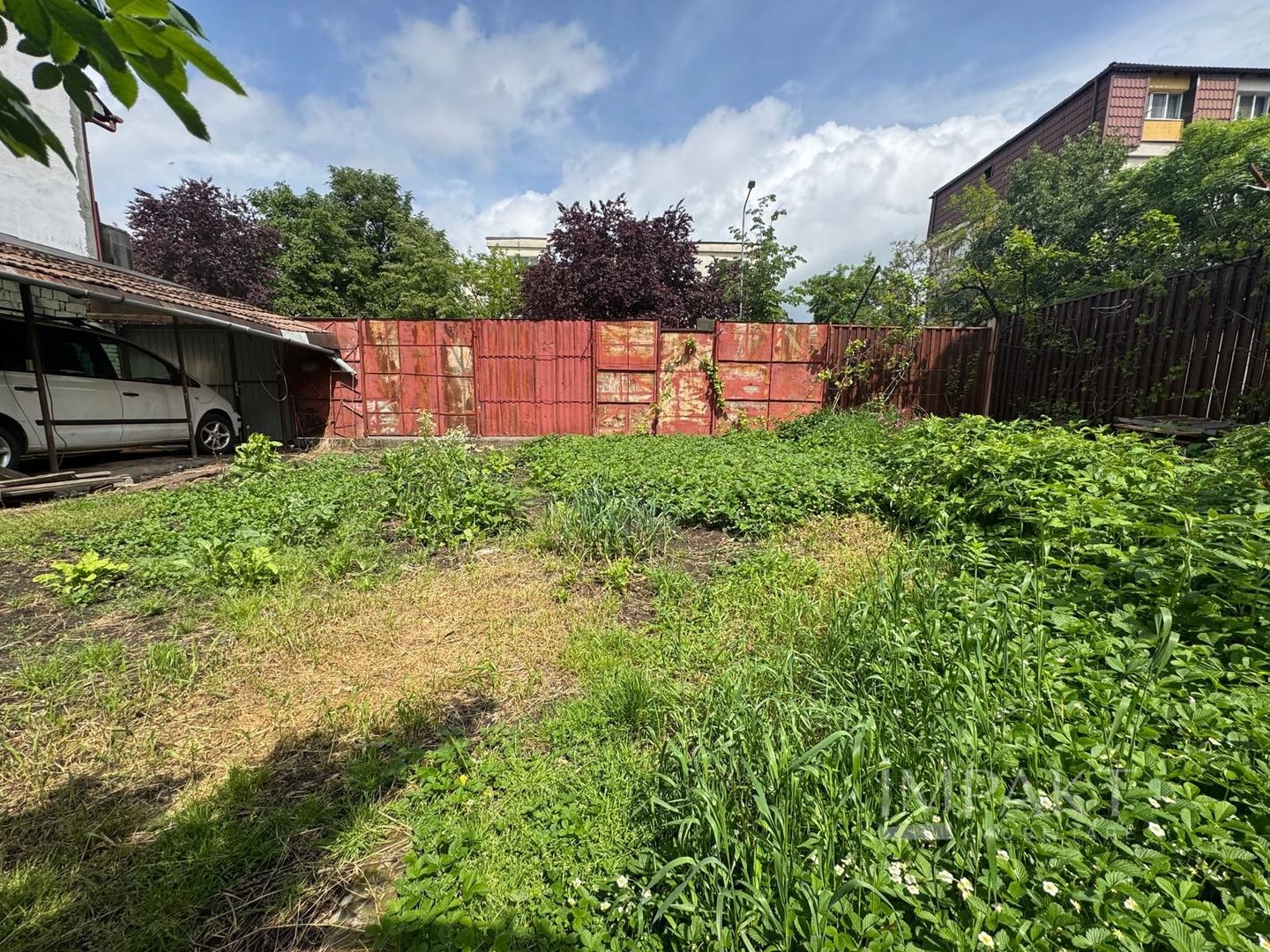 Casa cu teren generos in cartierul 'Intre Lacuri'!!! - Poză 3