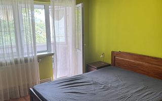 Apartament cu 3 camere / 72 mp / in zona Podu Ros- 1001 Articole - Poză 4