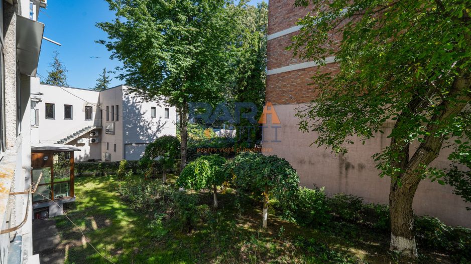 3 camere, etaj 1, lângă Primărie - Poză 7
