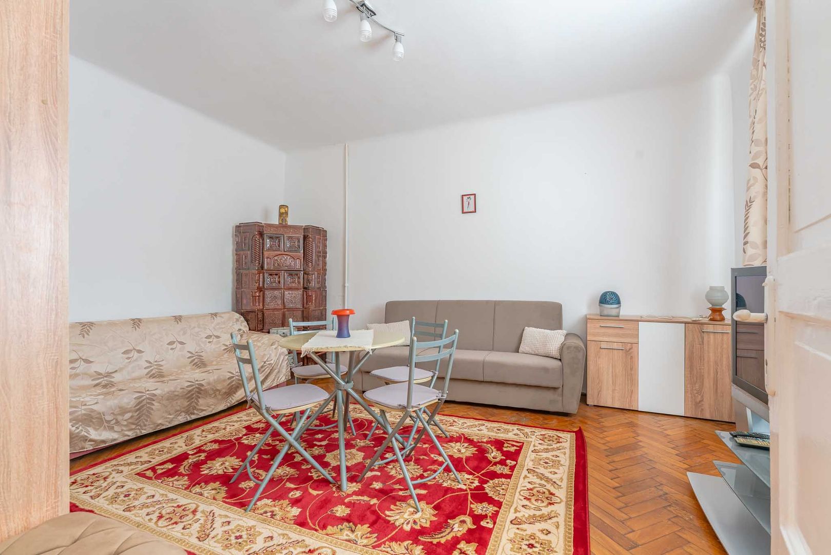 Garsoniera la casa in Brasov - Poză 2