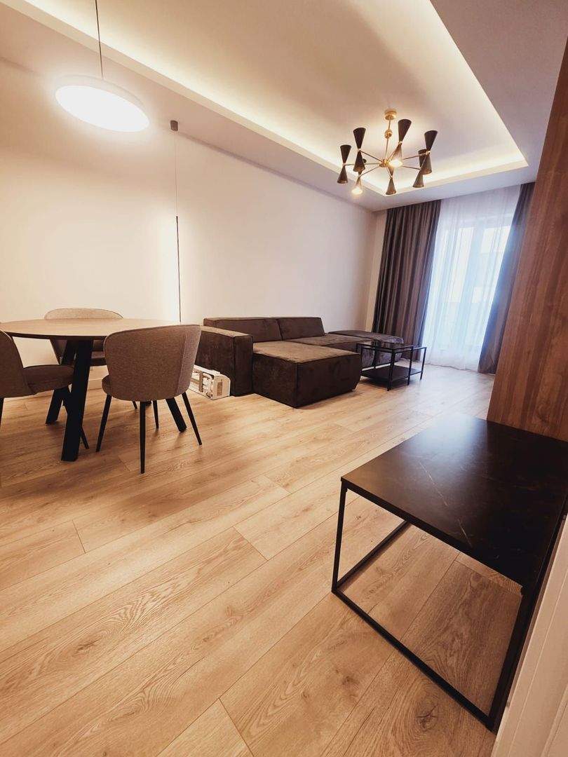 Apartament 2 camere de vânzare - Eleganță și confort în Exigent Plaza - Poză 3