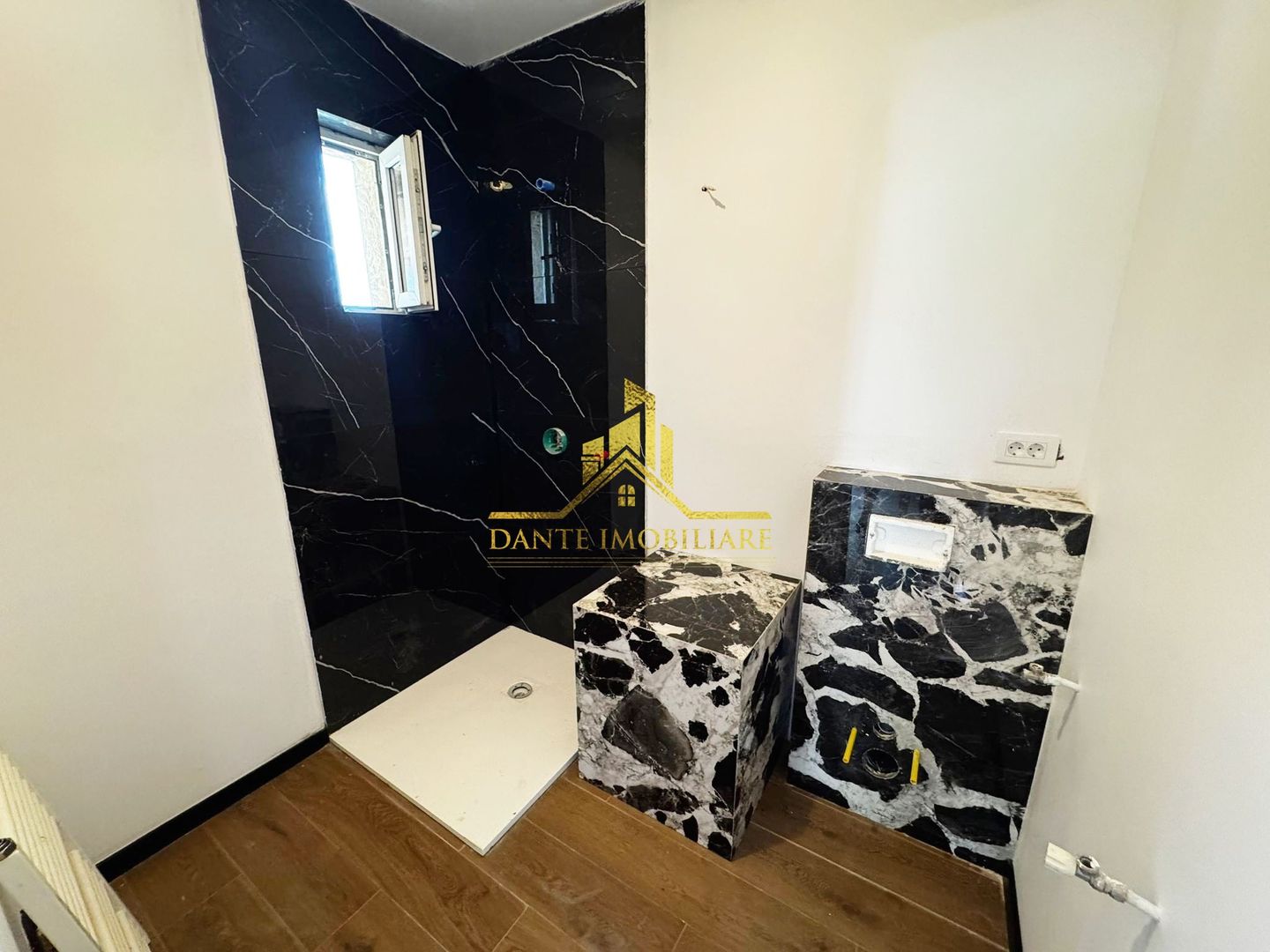 2 camere, decomandat, bloc nou, balcon, parcare, Centru, Comision 0 ! - Poză 7