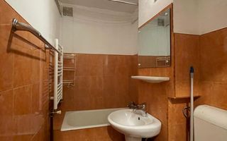 1 Camera ultracentral, in zona Medicina - Poză 5