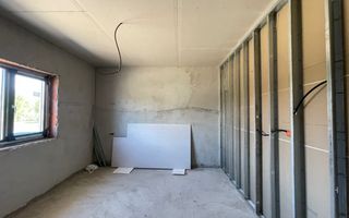 Casă 4 camere | 100 mp utili | teren 5 ari | Petin, Satu Mare - Poză 18