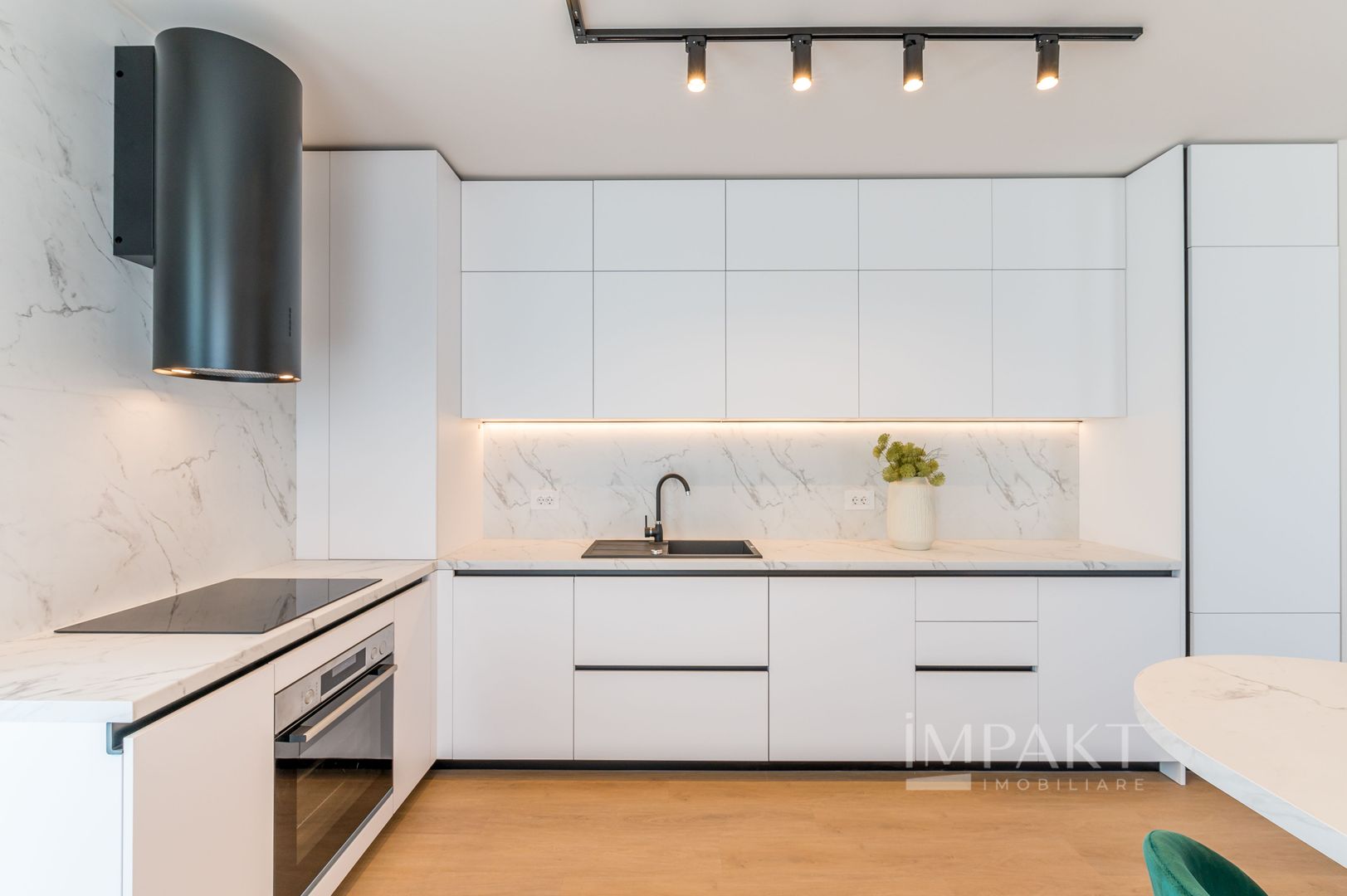 Apartament cu 3 camere LUX, în Zorilor! - Poză 6