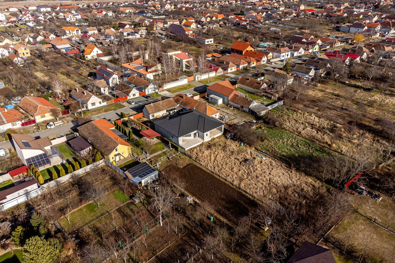 Vândut! Casă nouă cu teren generos Sânicolaul Mic - Poză 7