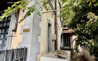 Charming 1930 villa in Cotroceni — original period details, quiet garden, excell - Poză 2