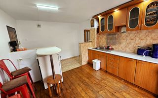 Apartament 2 camere, 52 mp, parter înalt, cu balcon, zona Cetate - Poză 2