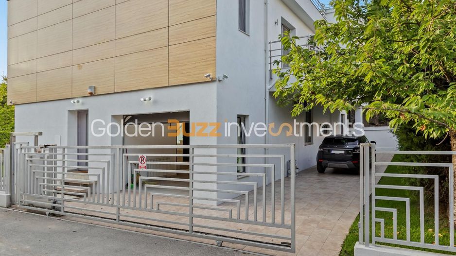 LUXURY VILA IANCU NICOLAE - Poză 2