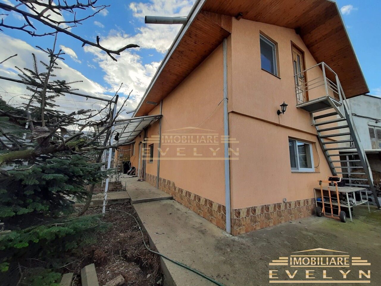 De vanzare casa 103mp+teren 338mp, zona Calea Nationala ( Brico Depot ), pret 115000 euro negociabil - Poză 2