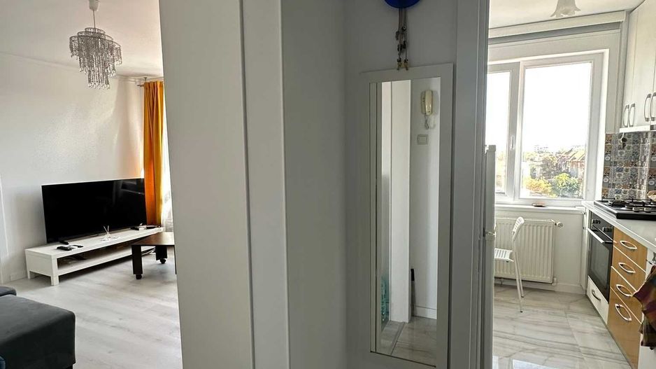 Apartament 2 camere de vânzare - Piața Romană - mobilat nou, vedere pe spate - Poză 6