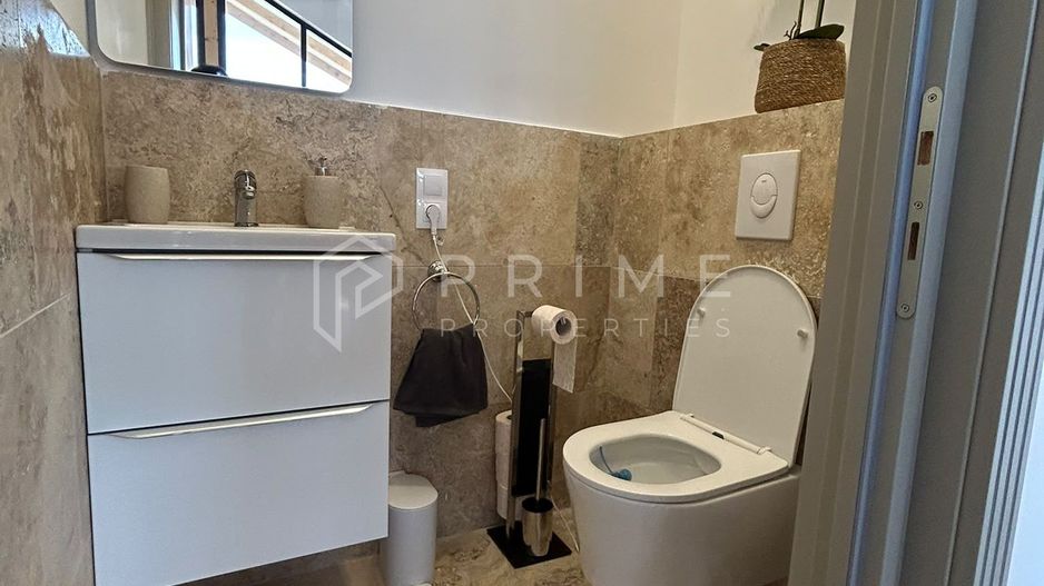 Casă modernă de închiriat – Eleganță și confort în Livezeni - Poză 11