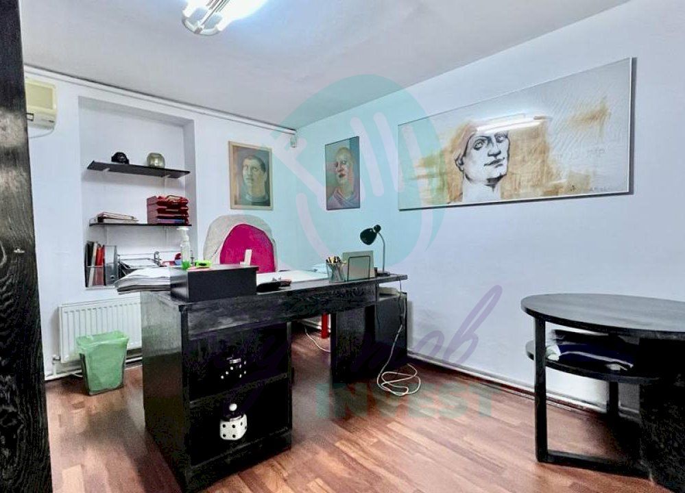 IMOBIL RENOVAT CU CURTE PROPRIE- ROND COSBUC - Poză 9