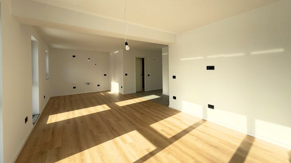 Kasper vânzare apartament de lux 2 camere nelocuit vedere libera spre Tâmpa - Poză 11