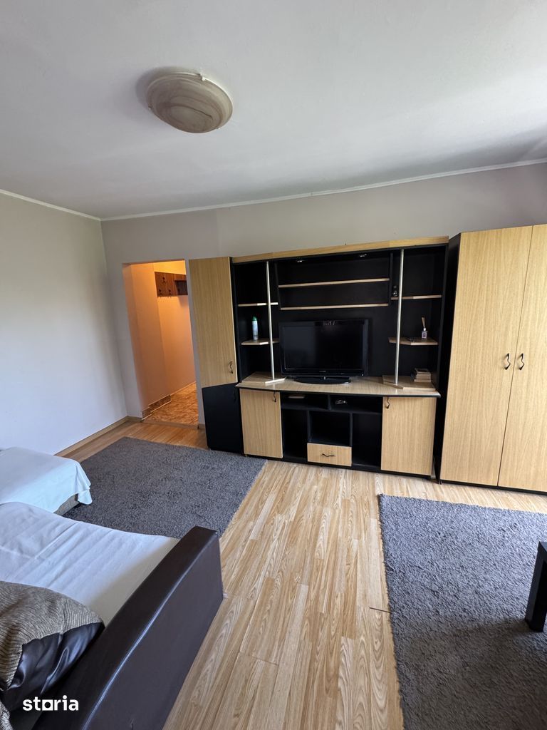 vand apartament in zona Dacia, strada Dropiei - Poză 3
