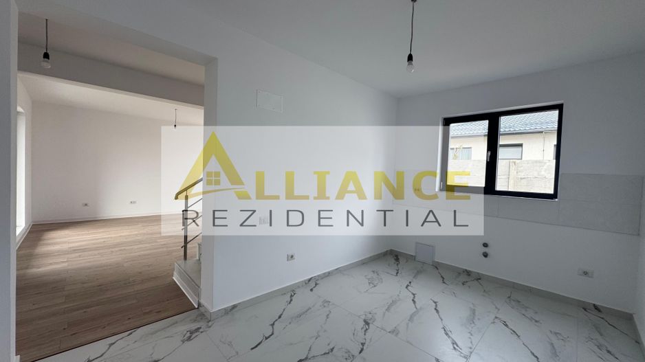 Casa Individuala - 4 camere - 2 bai - 320mp teren - Poză 13