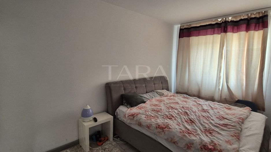 Apartament cu 2 camere de vanzare in zona centrala - Poză 6